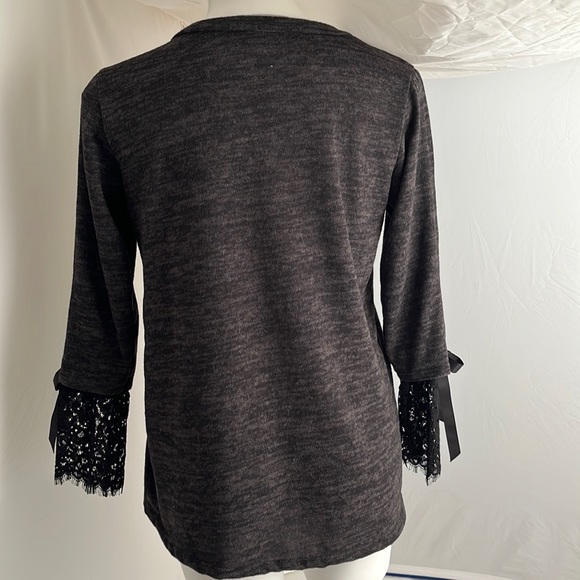 Femme Fatal black heather split sleeve top - Picture 4 of 10